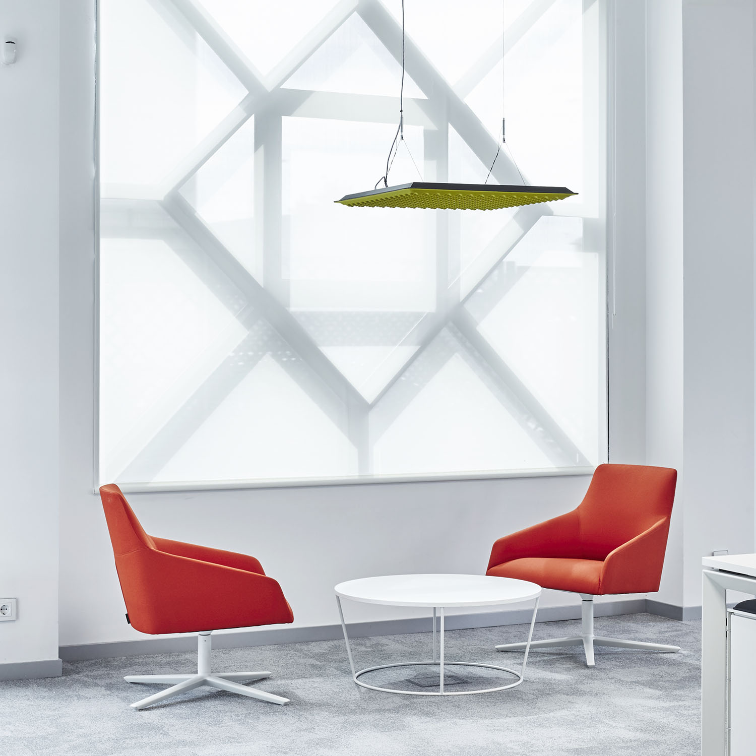 oficinas ibm reunion informal rojo