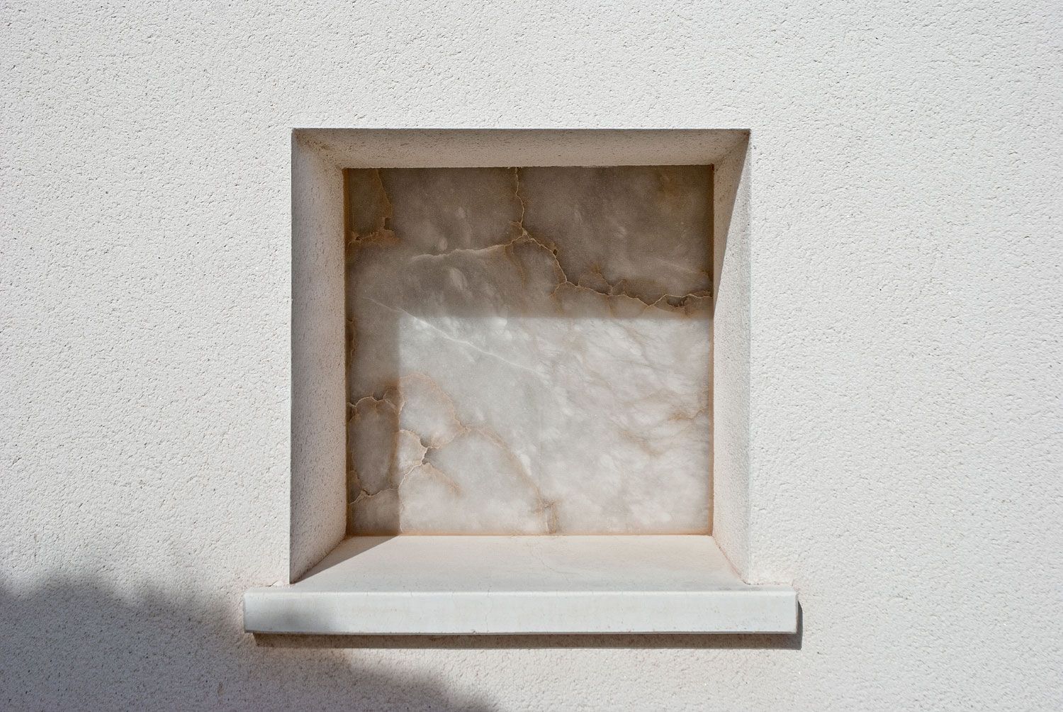 reportaje vivienda castillo de garcimuñoz ventana alabastro